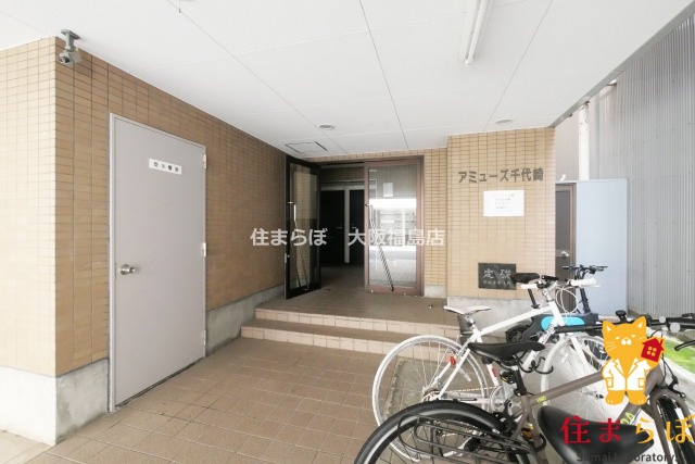 エントランス　共用部の印象も大切に