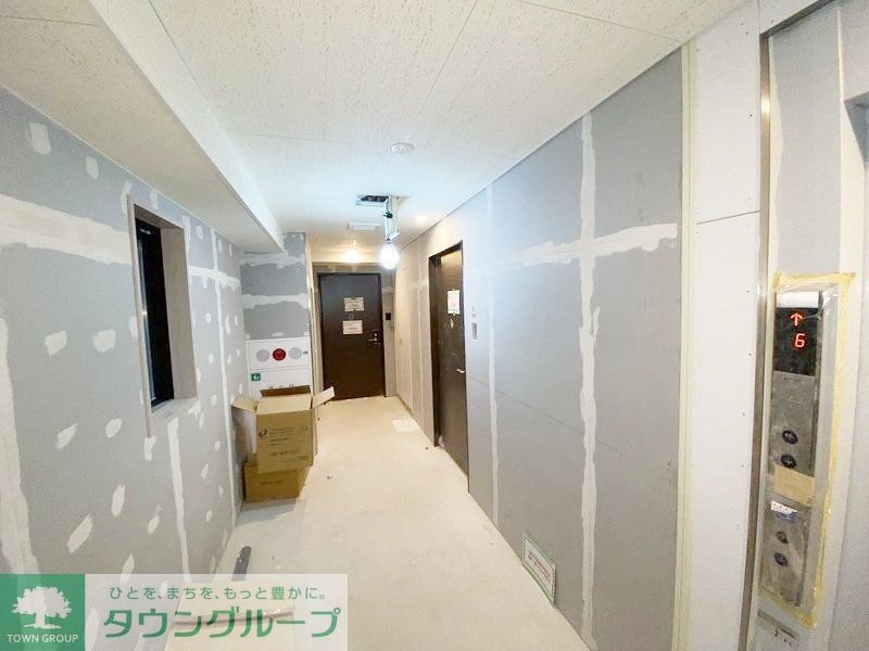 ロビー　タウンハウジングレジデンス事業部　恵比寿店・赤坂店までお問…