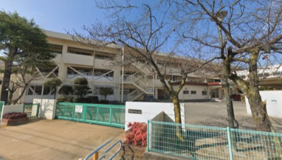 小学校　倉敷市立中島小学校（小学校）まで438m