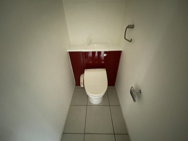 トイレ　シンプルで使いやすいトイレです