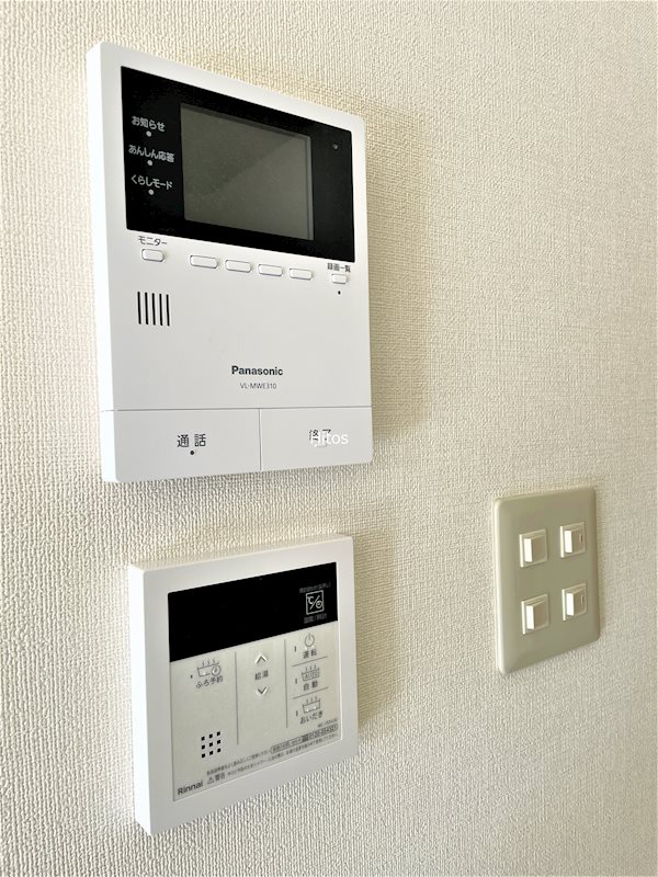 セキュリティ　カラーモニター付インターフォンで急な来客も安心。