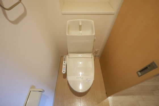 トイレ　※別部屋の写真です