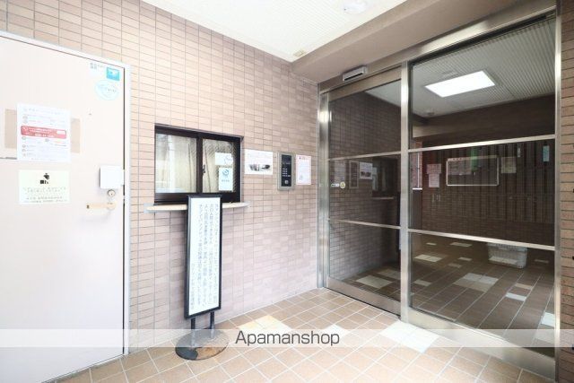 都営新宿線 市ケ谷駅 徒歩9分 5階建 築29年の外観写真
