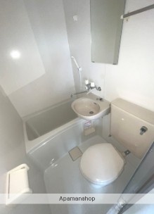 ＪＲ埼京線 赤羽駅 徒歩3分 11階建 築34年のトイレ写真