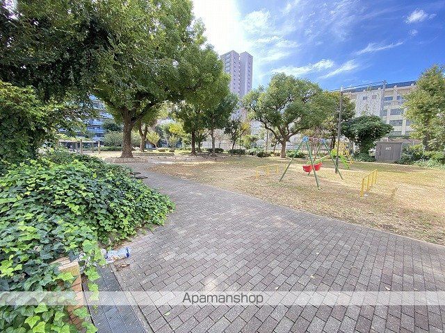 地下鉄御堂筋線 なんば駅 徒歩5分 13階建 築21年の周辺写真