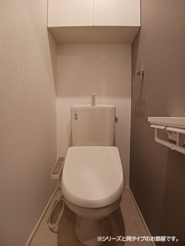 トイレ　トイレもきれいです