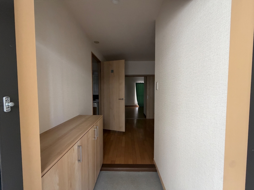 田中マンションの玄関写真
