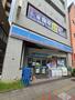 コンビニ　ローソン巣鴨江戸橋通店（コンビニ）まで421m