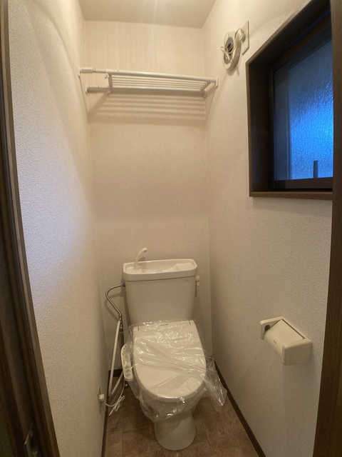 上毛電鉄 西桐生駅 徒歩53分 2階建 築31年のトイレ写真