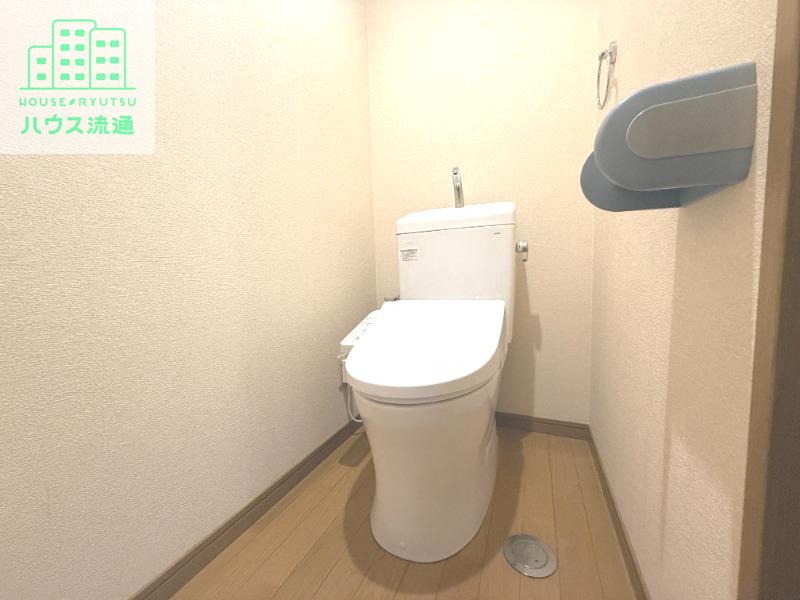 トイレ　※別号室の写真になります※