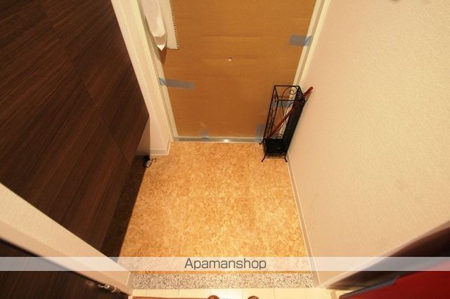 Luxe新大阪SOUTHの玄関写真