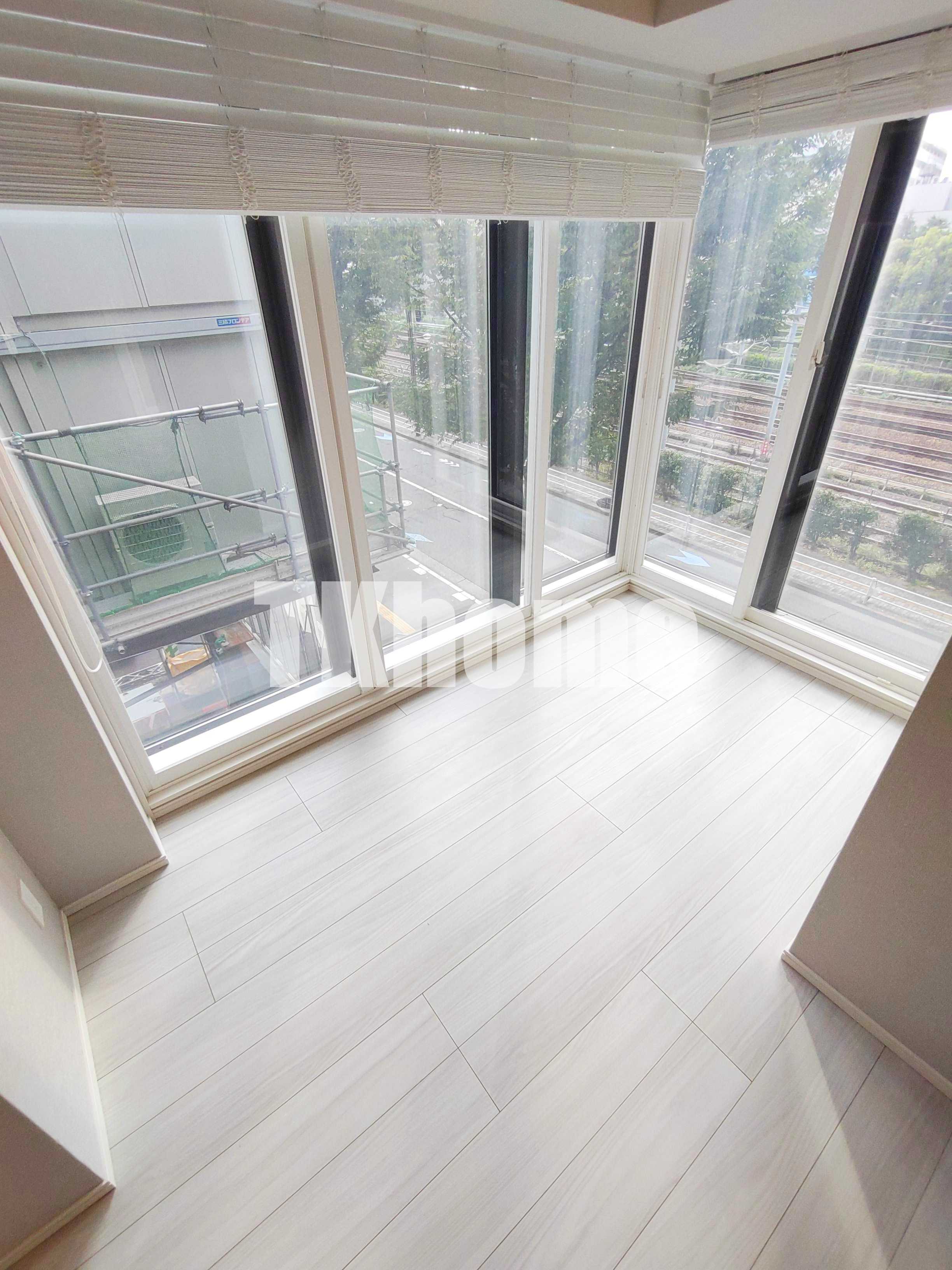 その他部屋・スペース　大窓で明るいお部屋です