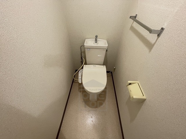 フローラルハイツ服部のトイレ写真