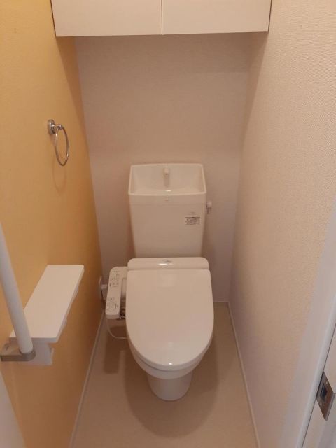 ネオ レジデンス八王寺のトイレ写真