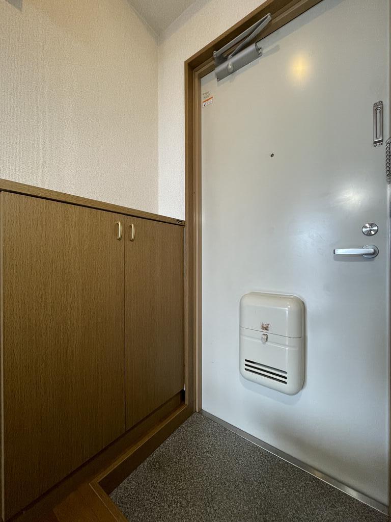 プリステージュの玄関写真