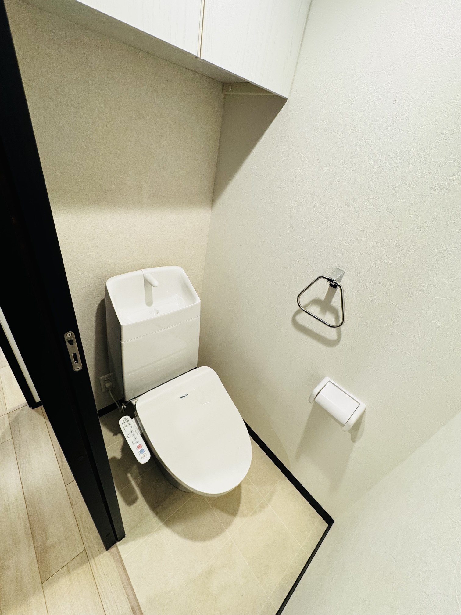 ＪＲ山手線 目黒駅 徒歩10分 4階建 築1年のトイレ写真