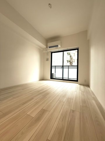 S-RESIDENCE難波大国町dominaの居間写真