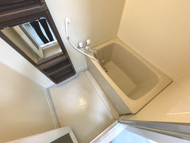 バス・シャワールーム　きれいなお風呂です