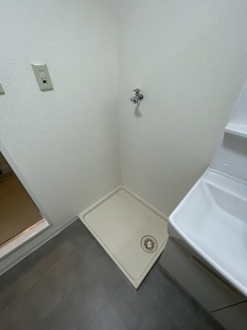 その他設備　室内洗濯機置き場です