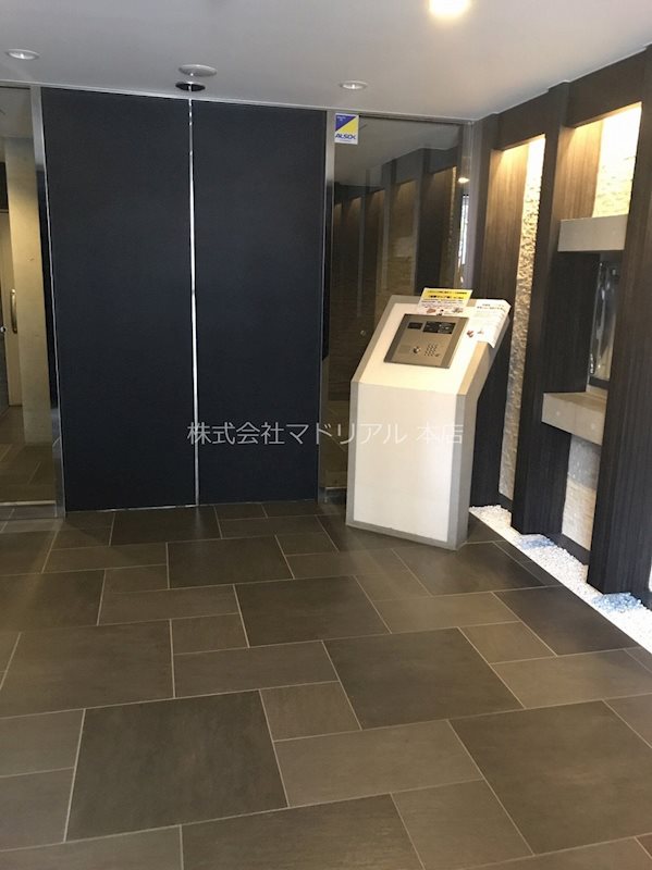ＪＲ京浜東北線 大森駅 徒歩10分 15階建 築17年の外観写真