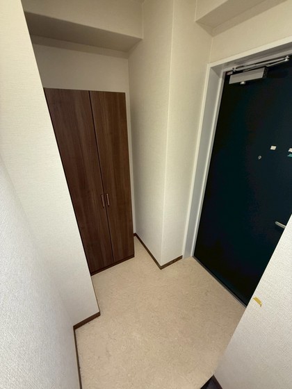 玄関　※別部屋の写真です