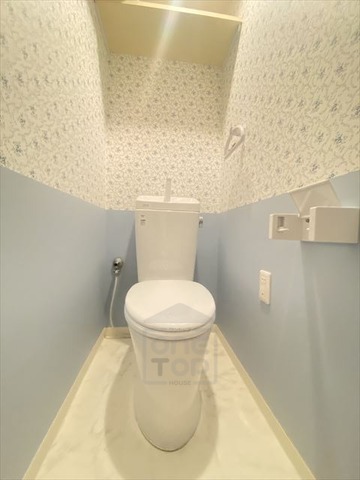 チェリーアベニュー南茨木Bのトイレ写真