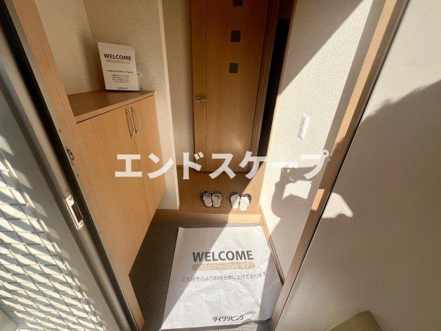 ＪＲ信越本線 北高崎駅 徒歩19分 2階建 築17年の玄関写真