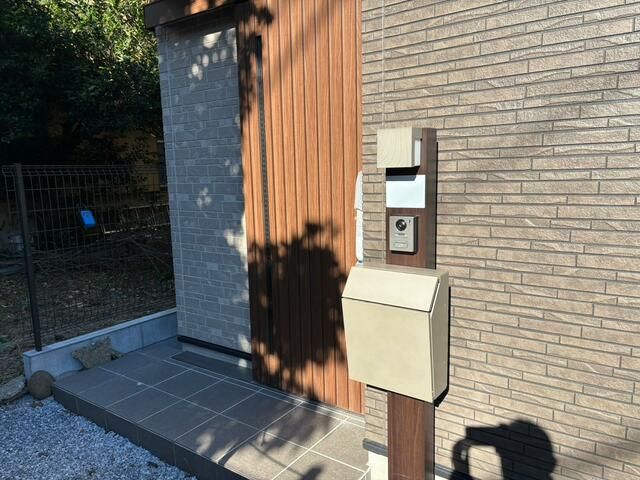 エントランス　清潔なエントランスです