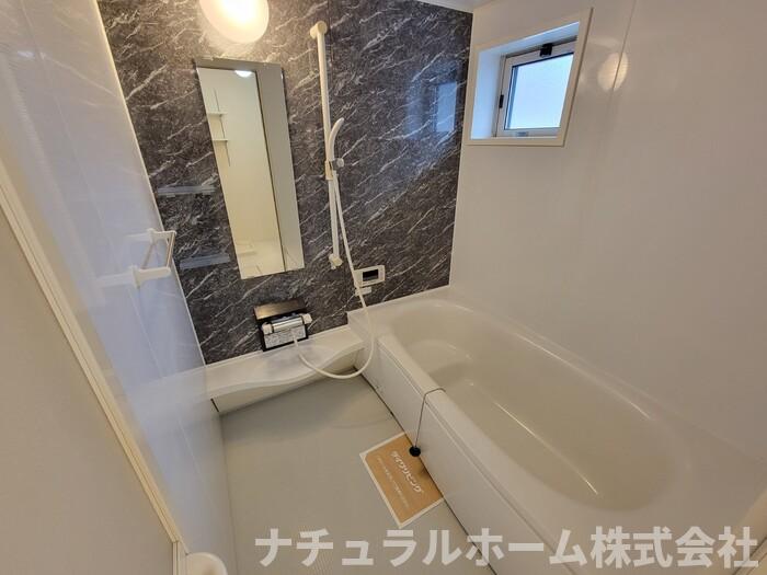 バス・シャワールーム　浴室