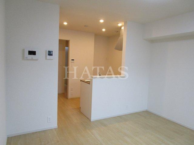 居室・リビング　同物件別部屋です。