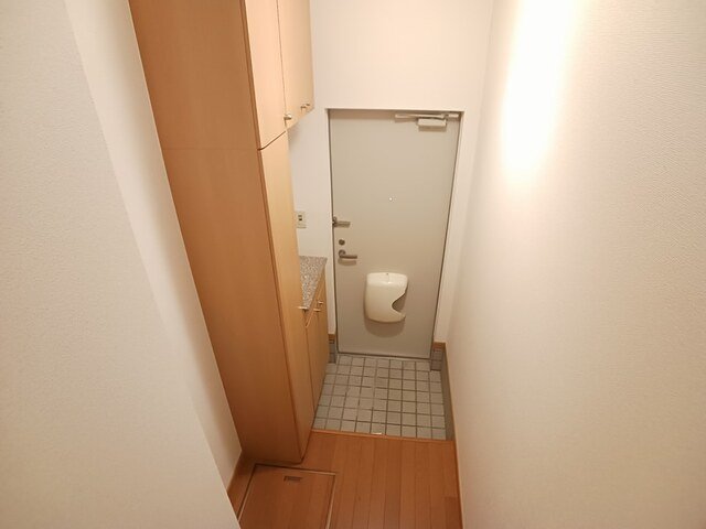 玄関　ゆったりとした玄関です