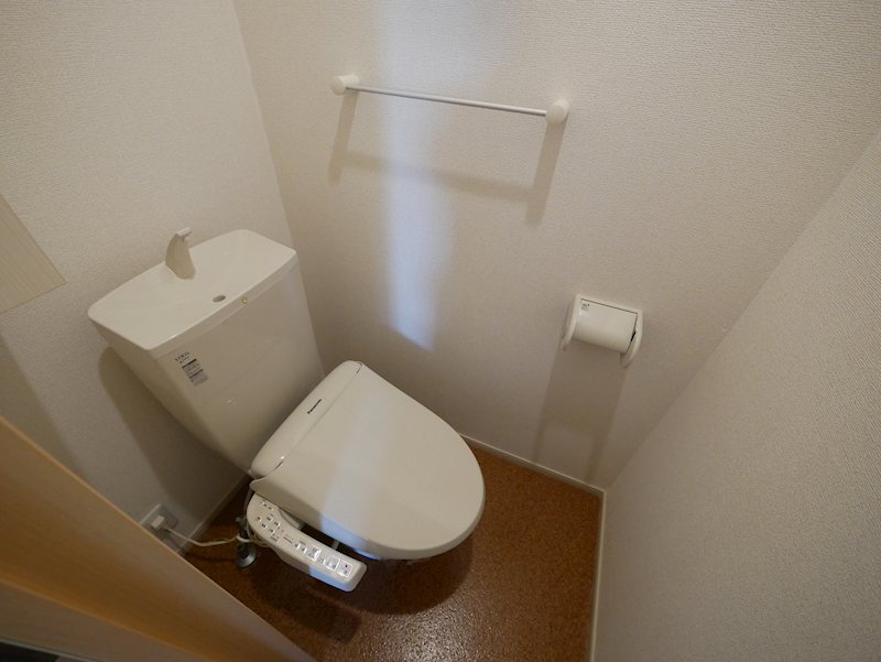 トイレ　ウォシュレット