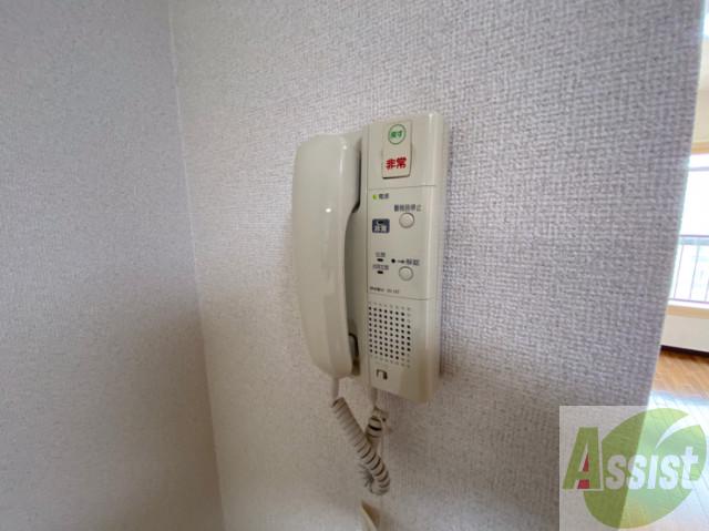 セキュリティ　インターホンで来客確認ができます。安心ですね。