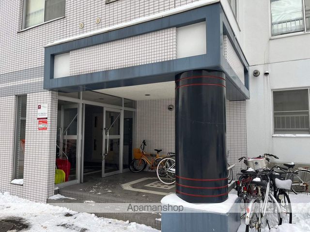 ホワイトヴィラ74の外観写真