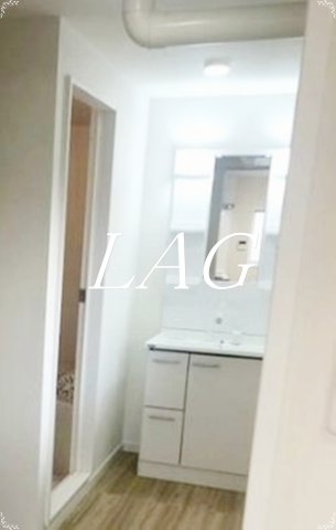 洗面設備　洗面台です。
