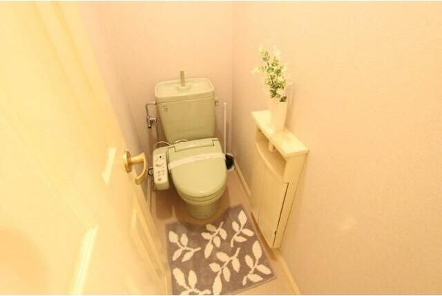 レンガハウスのトイレ写真