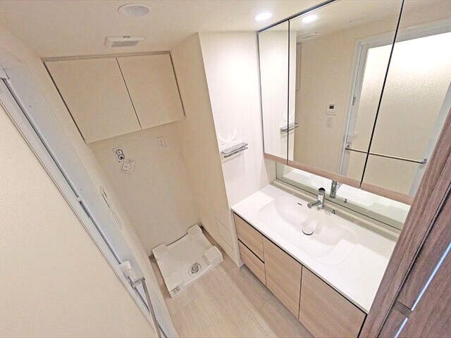 その他　室内洗濯機置き場有り