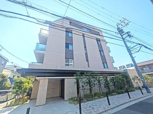 建物外観　分譲賃貸マンションです