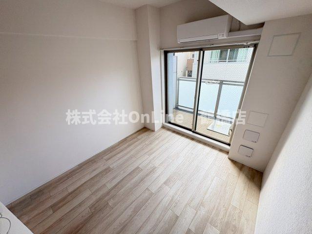 地下鉄千日前線 今里駅 徒歩11分 8階建 築2年の居間写真