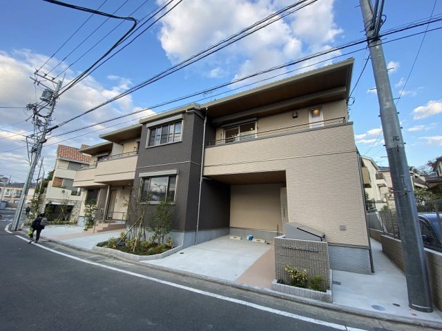 建物外観　積水ハウス施工の賃貸住宅シャーメゾン♪