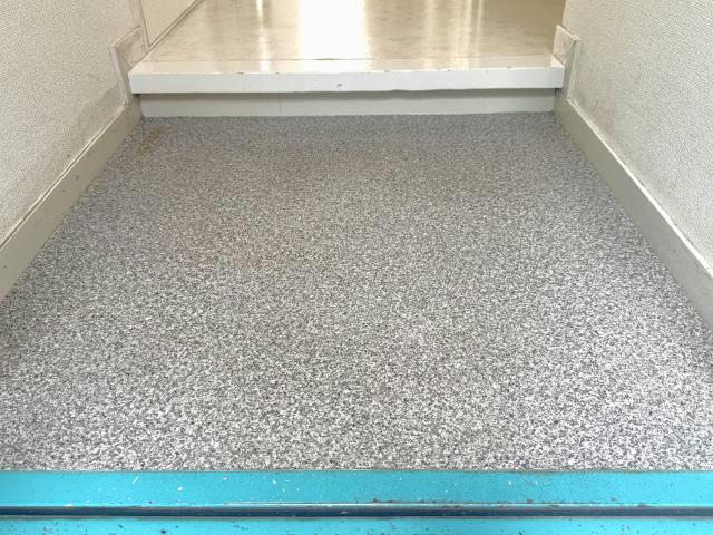 玄関　別部屋イメージ
