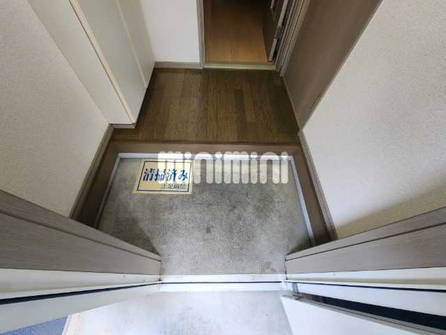 玄関　別号室参考写真