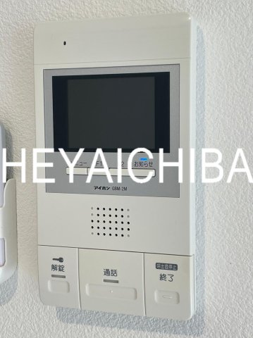 セキュリティ　モニター付きインターホン