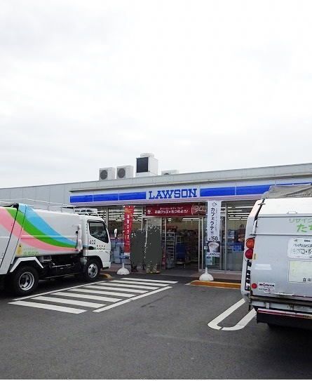 コンビニ　ローソン（コンビニ）まで84m
