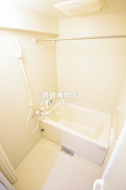 地下鉄御堂筋線 なかもず駅 徒歩12分 8階建 築24年の風呂写真