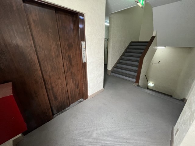 ロビー