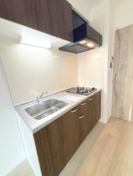 キッチン　※同物件他部屋の参考写真です。