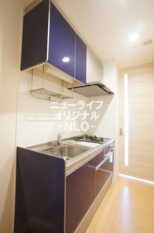 キッチン　自炊派の方に嬉しいグリル付き２口コンロキッチン☆