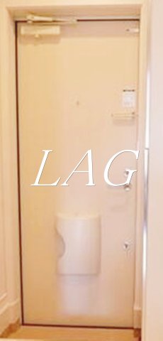 玄関　玄関です。