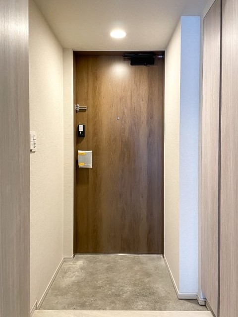 玄関　※写真は同タイプ住戸です。